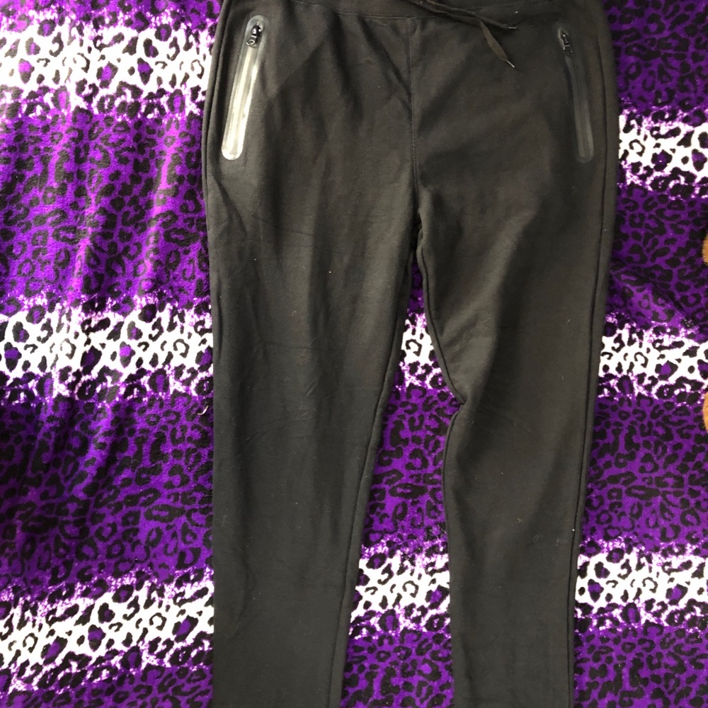 Lounge Pants - Picture 2 of 4